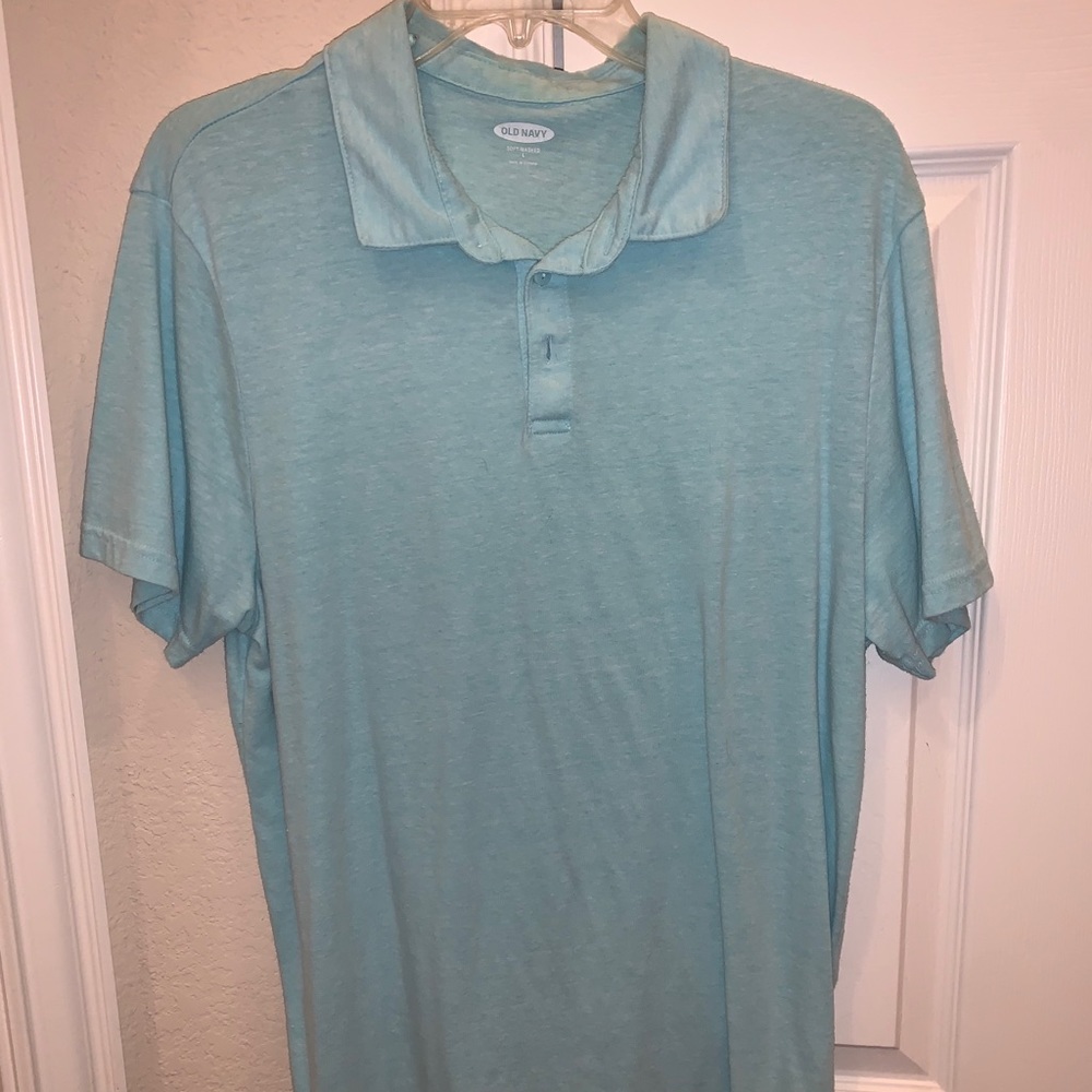 Old Navy t- shirt